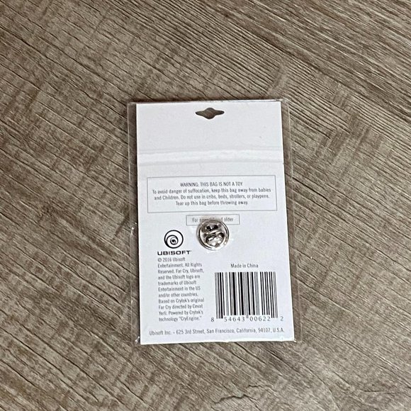 New Farcry Primal Crest Pin Sealed Exclusive Pre-Order Bonus Gamestop Far Cry - Picture 3 of 3